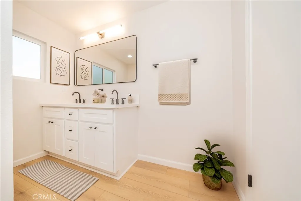 429 S Juanita Street, Hemet, California 92543 home-pic-11